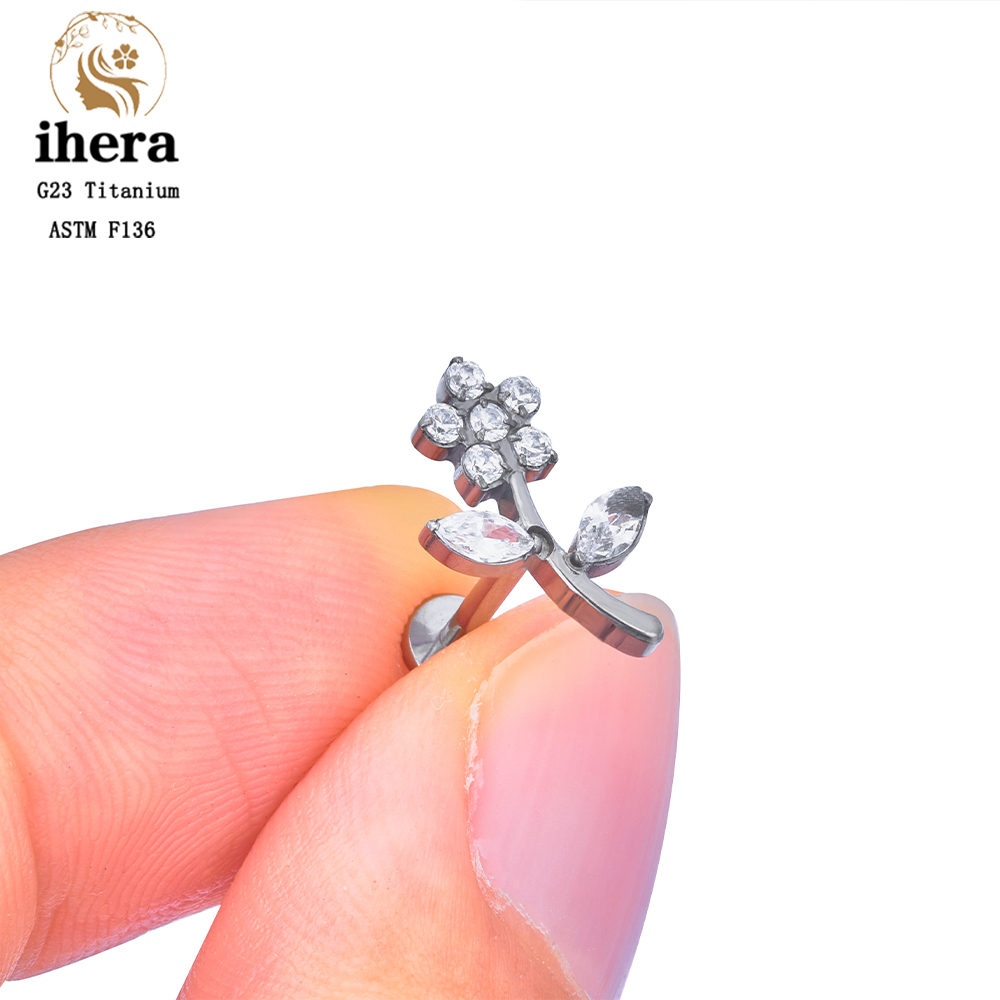 Flower Leaf Pattern Piercing E - огляд і ціна Body Jewelry Labret